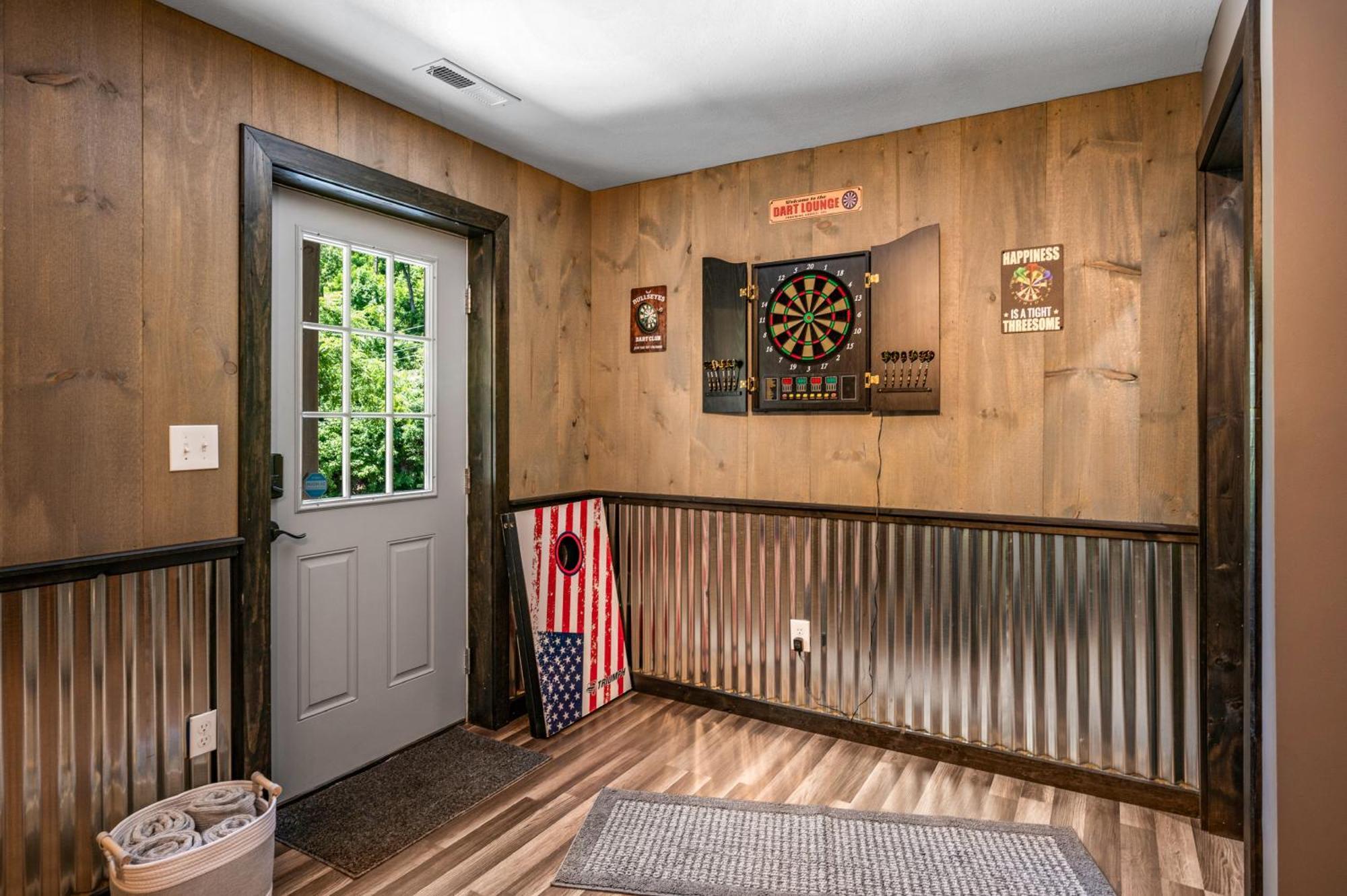 Lil Cabin In The Cove! Mtn Views, Theater, Hot Tub, Games, King Beds, Prime Location! Sevierville Exterior photo